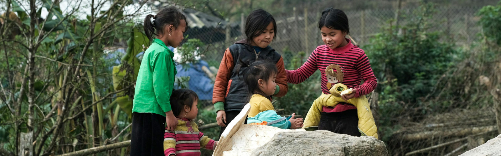 藏地边缘地区援助